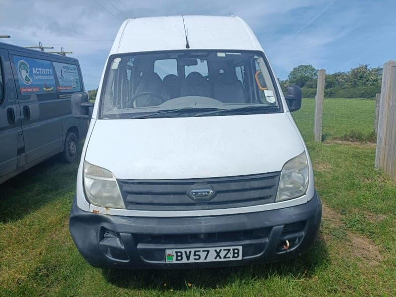 LDV 17 seater minibus MOT failure