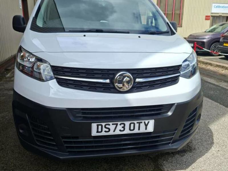 2023 Vauxhall Vivaro 1.5TD 2900 L1H1 Prime - only 4600 miles!.