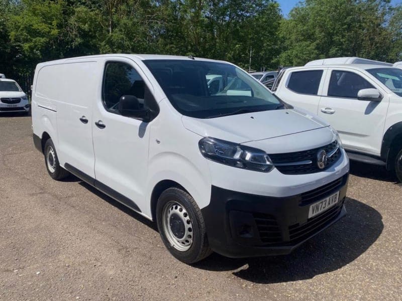 2023 73 REG VAUXHALL VIVARO PRIME LWB 1.5D EURO6 AIR CONDITIONING PLUS VAT