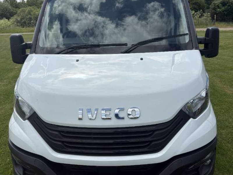 LOW MILEAGE IVECCO HIGH ROOF LWB