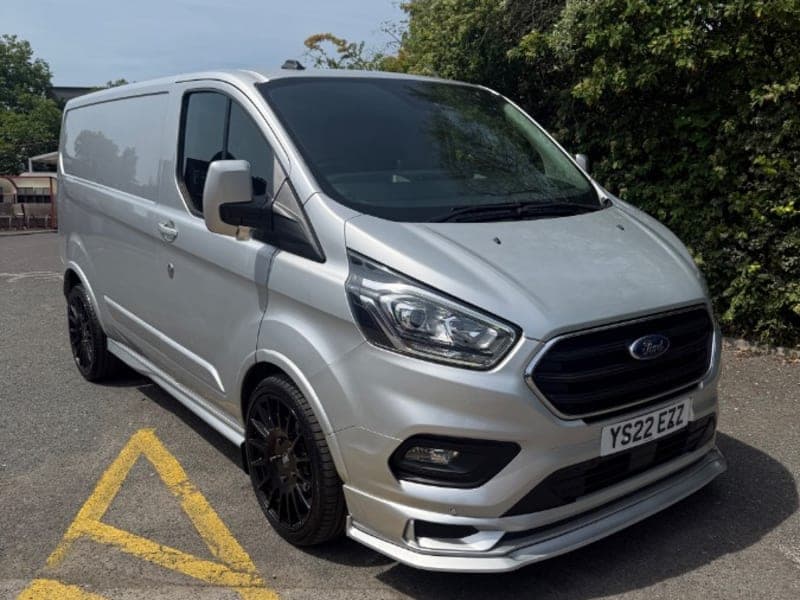 Ford Transit Custom Limited - Sport Styling Kit