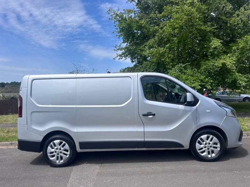 2018 Renault Trafic Sport