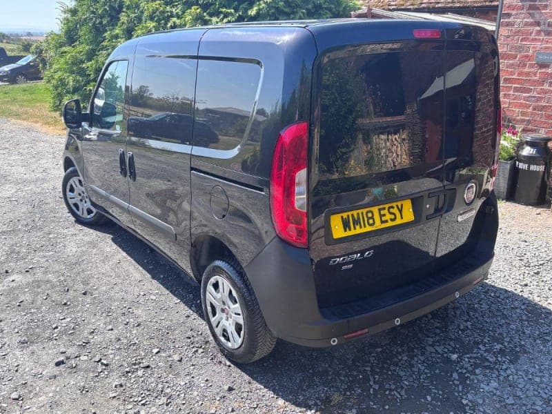 Black Fiat Doblo, 1248 Diesel, low mileage
