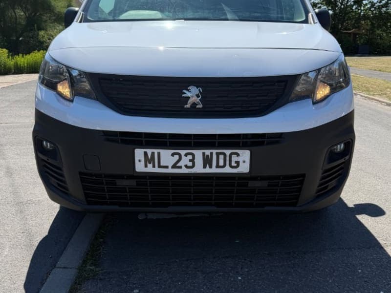 Peugeot Partner LWB 2023 Professional Premium BHDI 54,000 miles