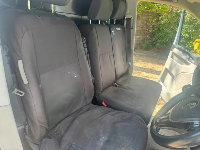 VW Transporter - 2018 - LWB - Auto