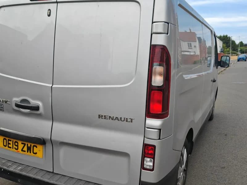 Renault trafic