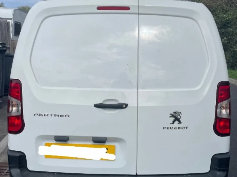 1.6 diesel Peugeot partner 5 speed manual