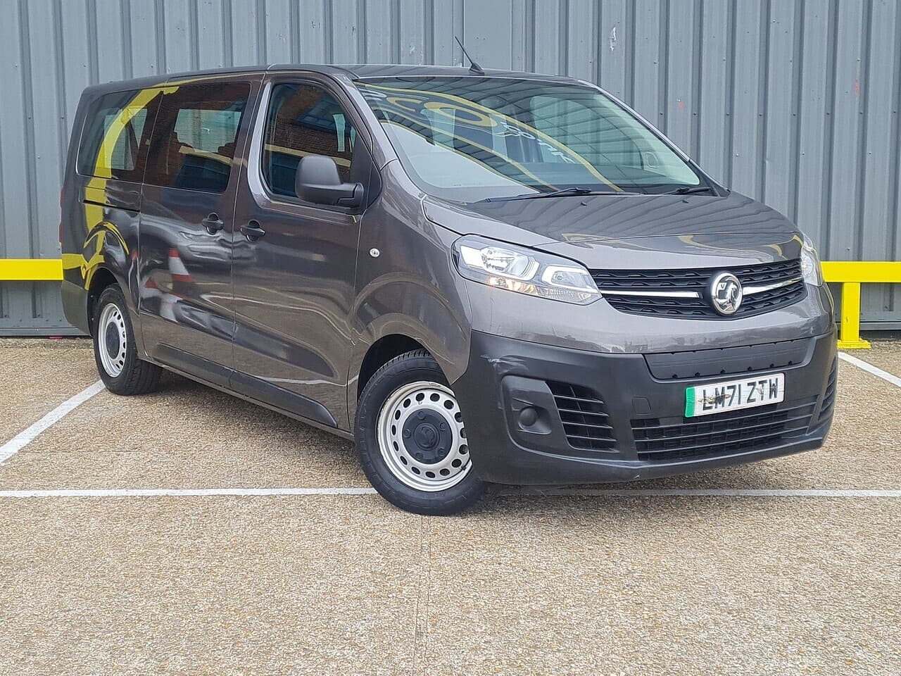 Vauxhall Vivaro Electric Auto 9-SEAT