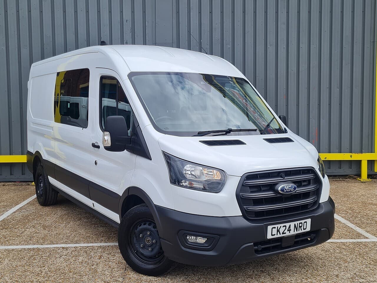 Ford Transit Trend CREW VAN