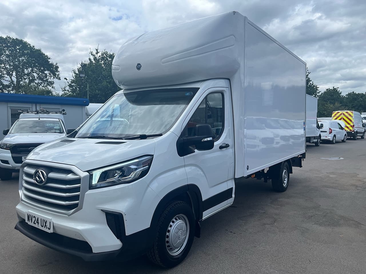MAXUS Deliver 9 D20 Luton