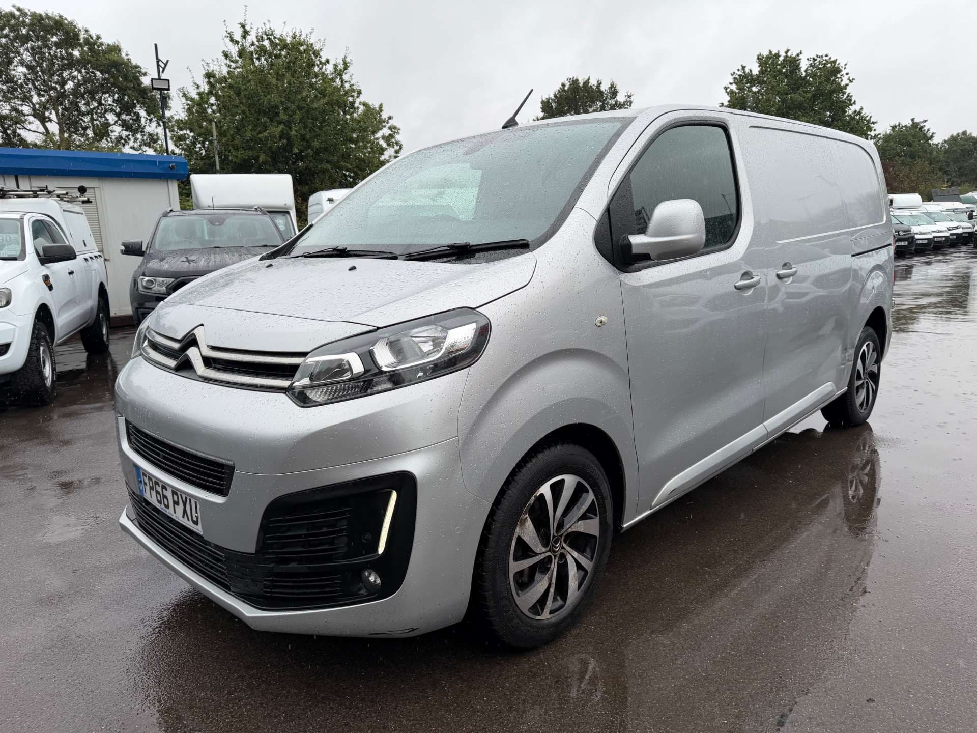 Citroen Dispatch 2.0 BlueHDi 1400 Enterprise Plus M Panel Van 6dr Diesel Manual FWD 2 Euro 6 (s/s) (120 ps)