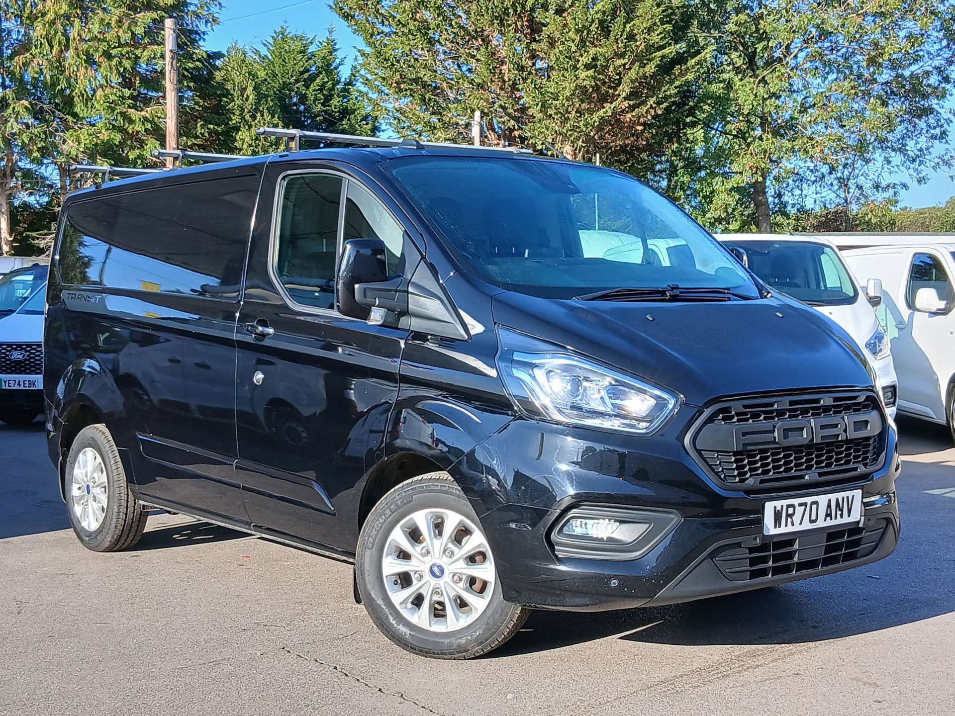 Ford Transit Custom 2.0 300 EcoBlue Limited Panel Van 5dr Diesel Auto L1 H1 Euro 6 (s/s) (130 ps)