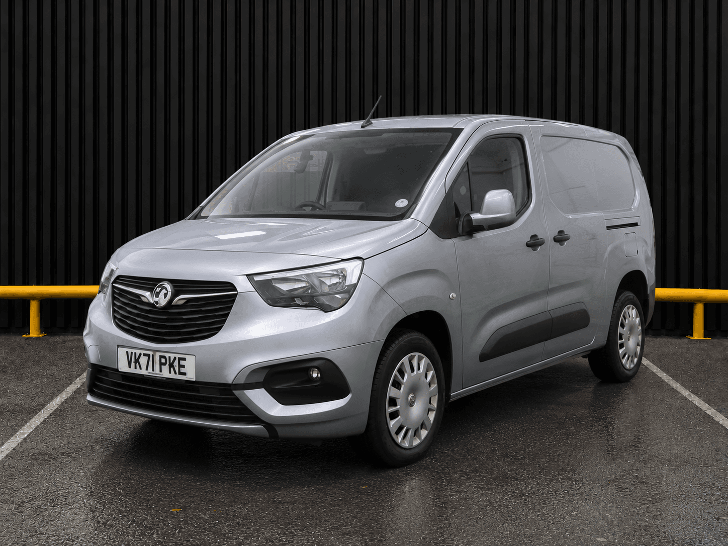 Vauxhall Combo 1.5 Turbo D 2300 Sportive Panel Van 4dr Diesel Manual L2 H1 Euro 6 (100 ps)