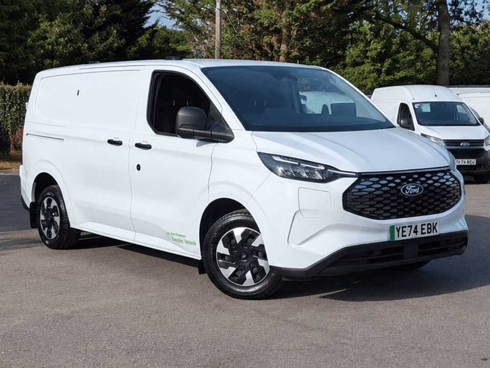 Ford E-Transit Custom 320 65kWh Trend Panel Van 5dr Electric Auto L1 H1 (136 ps)