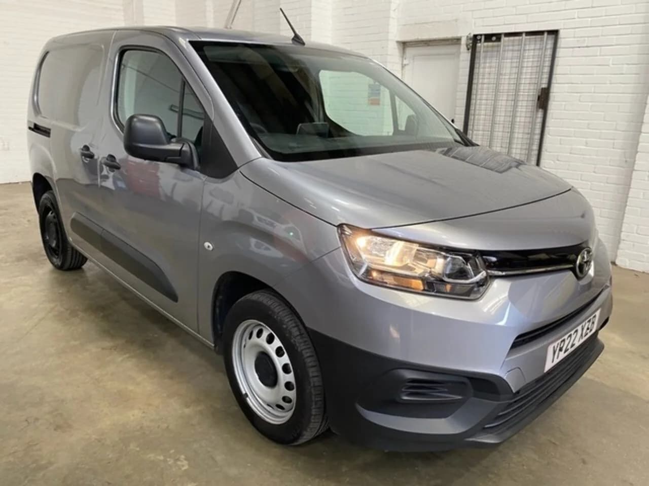 2022 Toyota PROACE CITY BlueHDi Active L1 Twin Side Doors