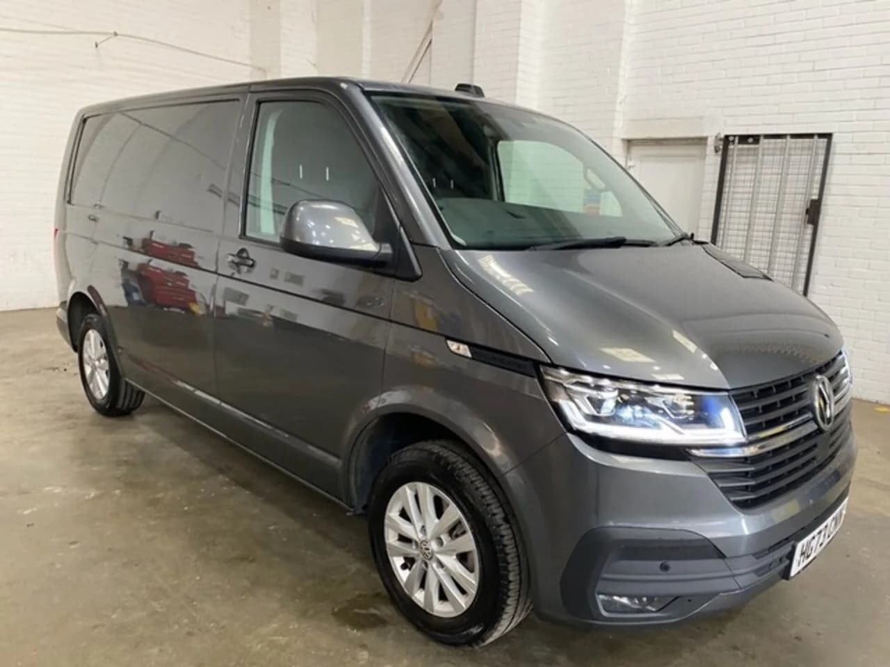 2023 Volkswagen Transporter TDI T28 Highline SWB