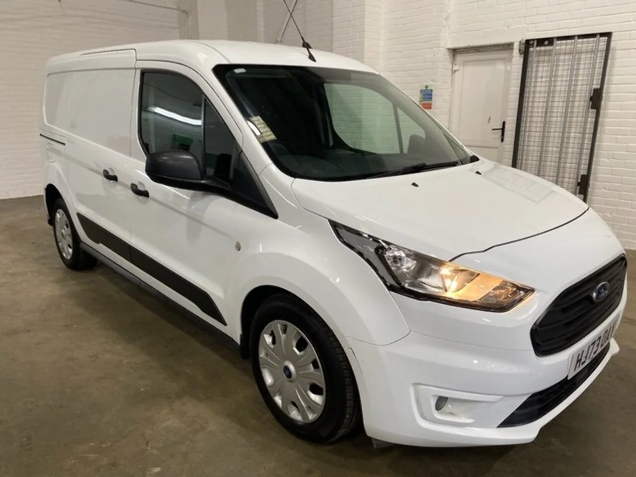 2023 Ford Transit Connect 240 EcoBlue Trend Crew Cab