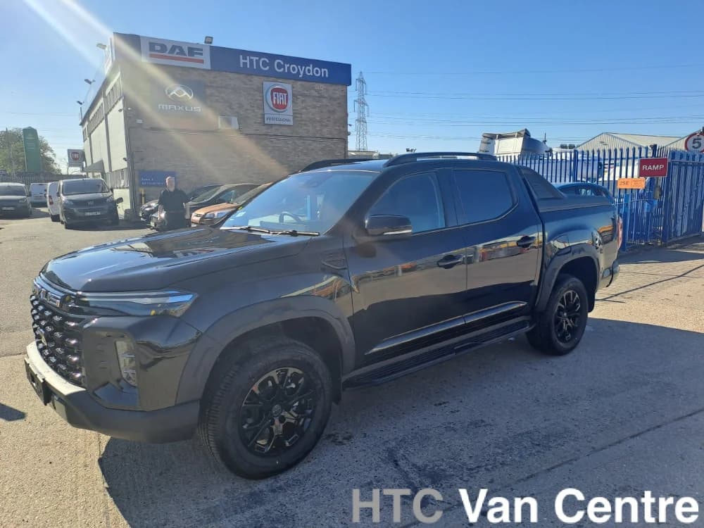 2025 Maxus T60 Double Cab Pickup • 50 Miles • Diesel • Apple CarPlay • Android Auto • Cruise Control