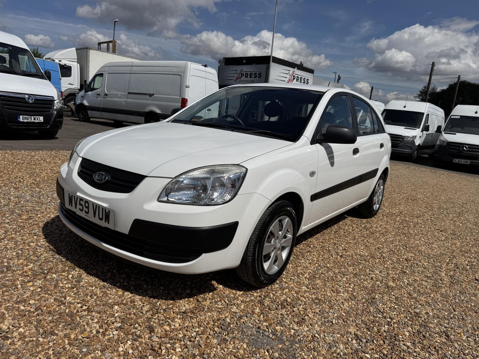 2009 Kia Rio 1.4 Hatchback 5dr Petrol Manual (139 g/km, 95 bhp)