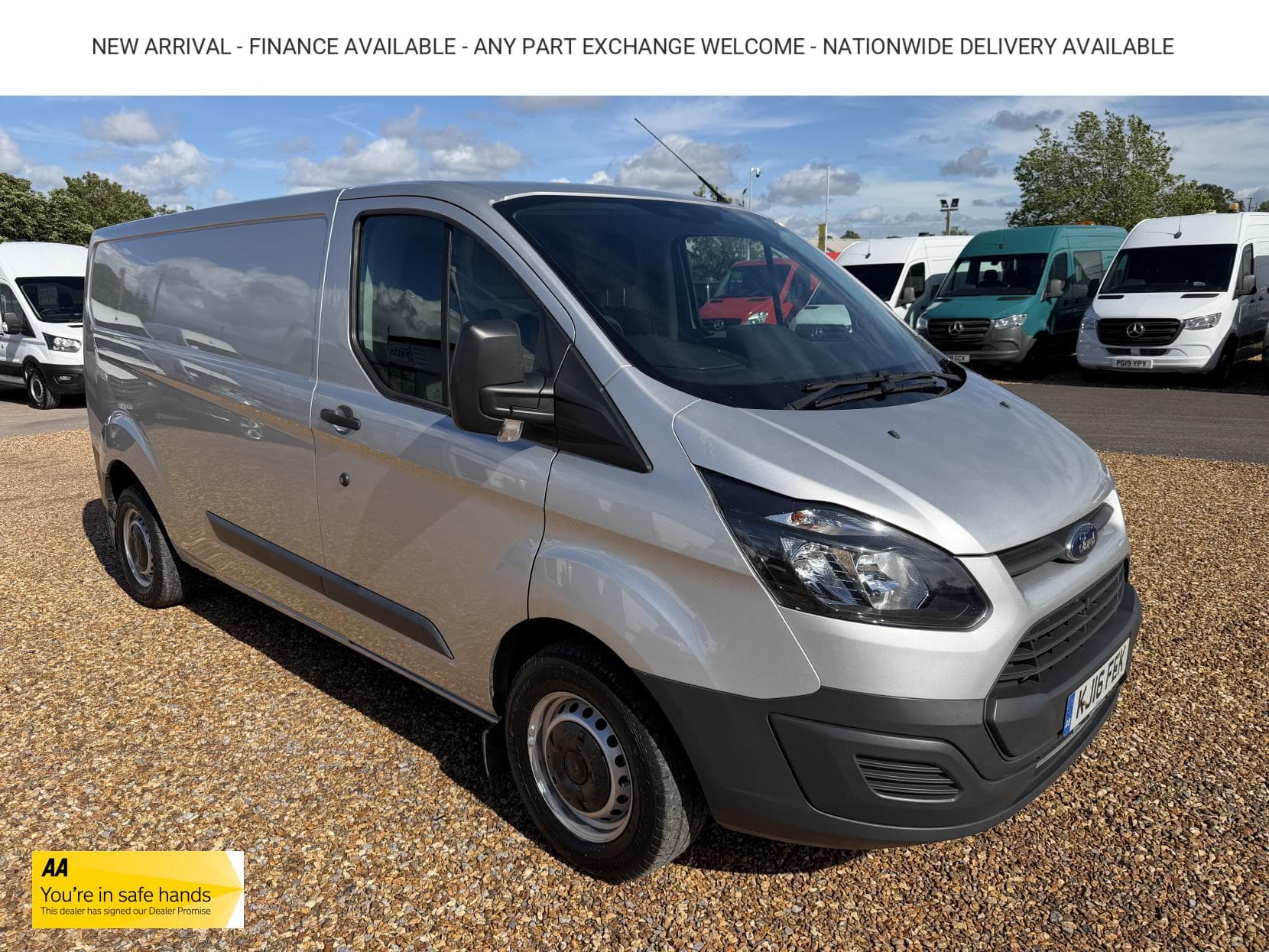 2016 Ford Transit Custom 2.0 TDCi 290 Panel Van 5dr Diesel Manual L2 H1 (167 g/km, 104 bhp)
