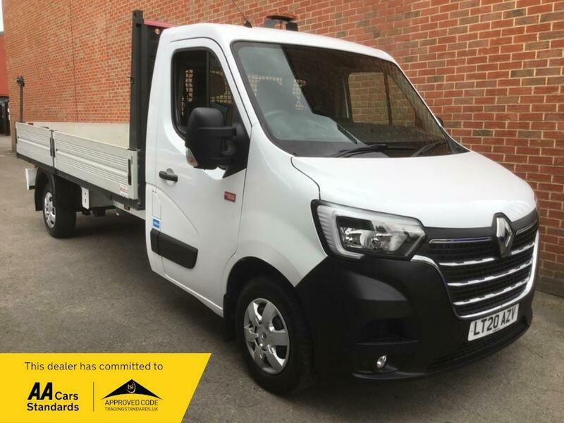 Renault Master 2020 for Sale | Auto, Sat Nav, Low Miles – Cheltenham
