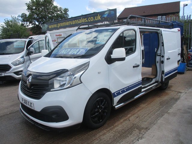 2016 Renault Trafic – Crew Cab, Sat Nav, Tail Lift, LWB | Stockport
